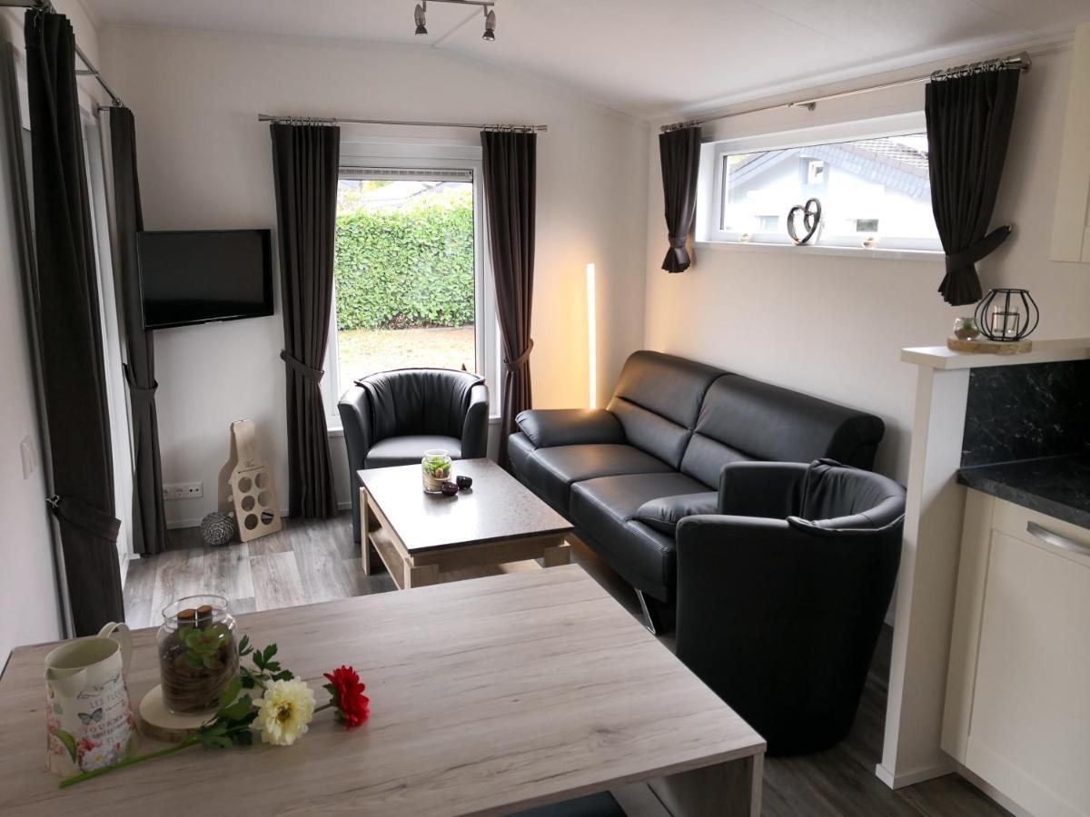 Ferienhaus Malefi 1 Am Guelser Moselbogen 코블렌츠 외부 사진