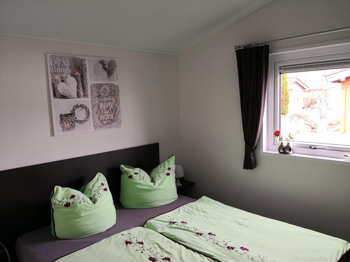 Ferienhaus Malefi 1 Am Guelser Moselbogen 코블렌츠 외부 사진
